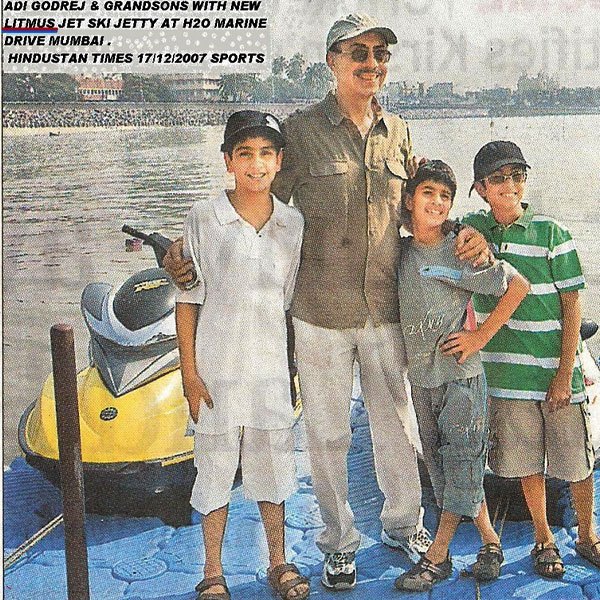 Adi Godrej and his grand sons on Litmus Jetty