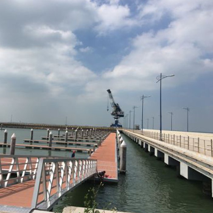 Aluminium & Wooden Pontoon Project 002