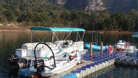Modular jetty and pontoon boats at Korba